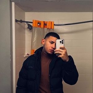 Meet your Posher, Sammy